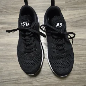 APL Black Athletic Sneakers size 7.5