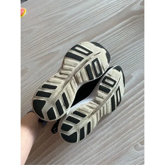 APL TechLoom Phantom mesh sneakers size 6.5