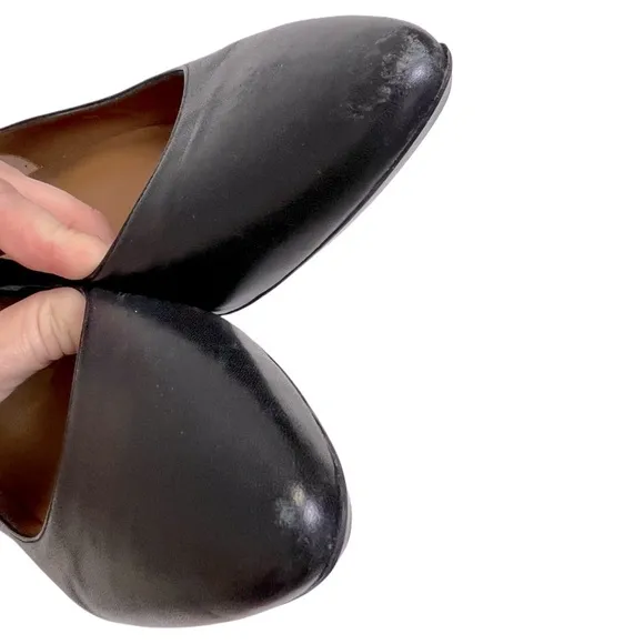 Aquatalia Black Genuine Leather Flats Pointed Toe Classic low heel 9.5