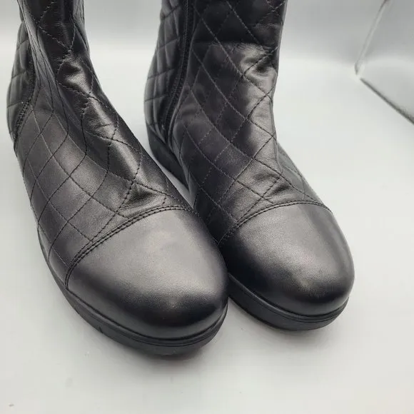 Aquatalia Boots Womens Black Quilted Leather Double zip flat lined sz 9 excellen