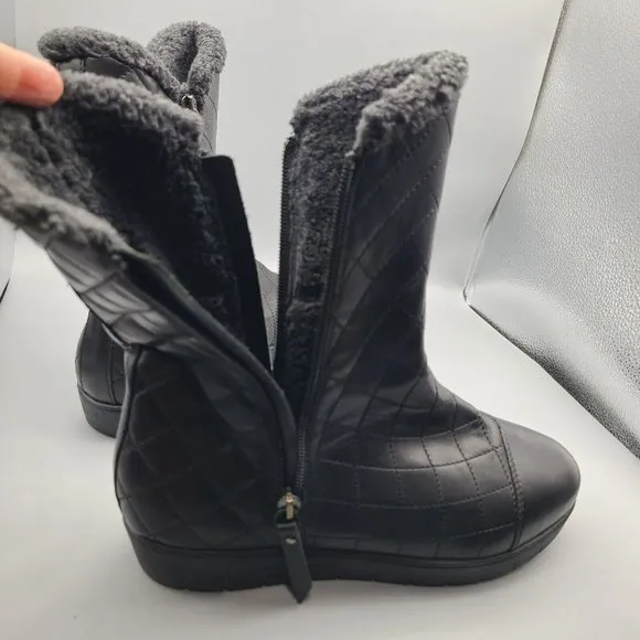 Aquatalia Boots Womens Black Quilted Leather Double zip flat lined sz 9 excellen