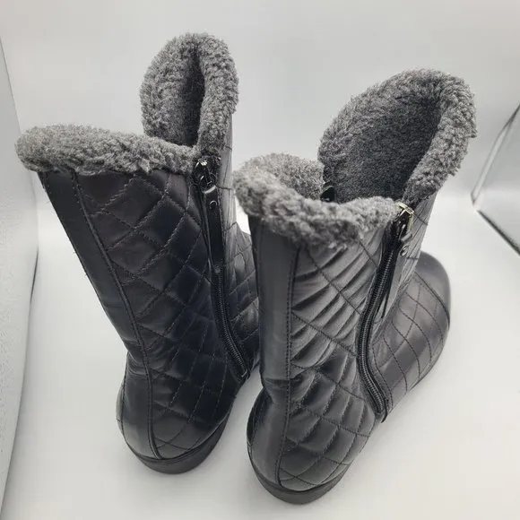 Aquatalia Boots Womens Black Quilted Leather Double zip flat lined sz 9 excellen