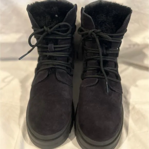 AQUATALIA NWOB Salma Genuine Suede Booties Boots Faux Fur Tongue 7 Made in Italy