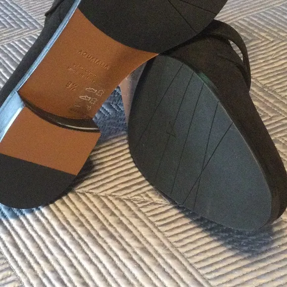 Aquatalia size 9.5 black suede loafers for women. NWT