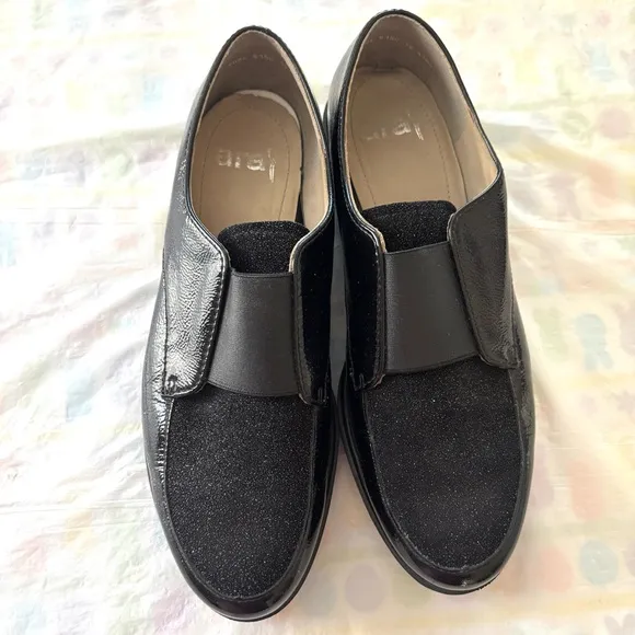 ARA VALENTINO’S Comfort MINDY Black Patent Leather Loafers SZ 7 NWOT UK SZ 5