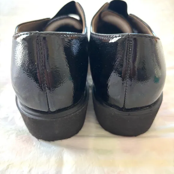 ARA VALENTINO’S Comfort MINDY Black Patent Leather Loafers SZ 7 NWOT UK SZ 5