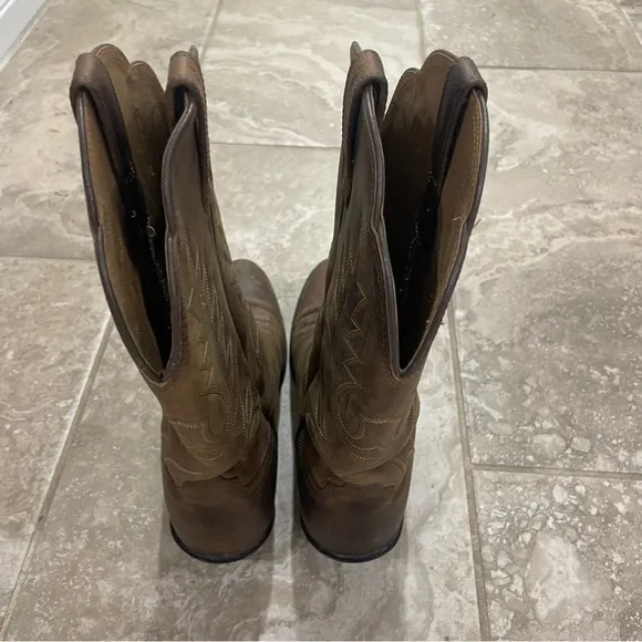 Ariat Heritage R-Toe Womens Western Cowboy Boots 8B