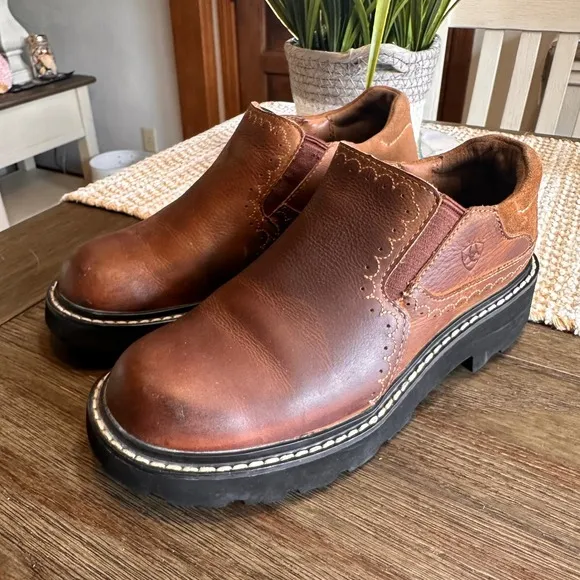 Ariat Leather Loafers Platform Lug Sole Comfort Shoes Brown Sz 7.5 Close to New!