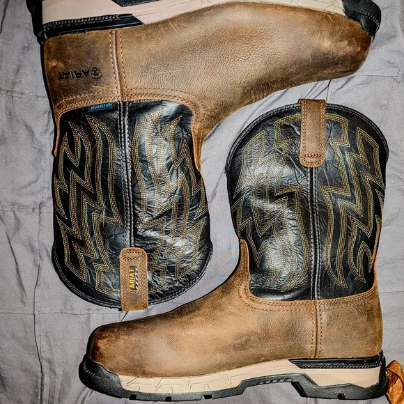 Ariat Men's Brown and Black Western Boots