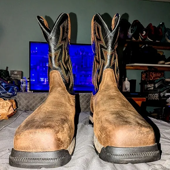 Ariat Men's Brown and Black Western Boots