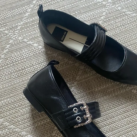 Arora Buckled Mary Jane flats patent leather size 6.5