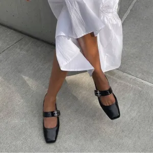 Arora Buckled Mary Jane flats patent leather size 6.5