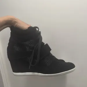 Ash Bowie Wedge Sneakers Ankle Booties Mesh Black Suede Leather Size 10