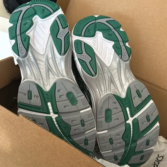 ASICS GT 2160 'Shamrock Green' Sneakers SZ 6