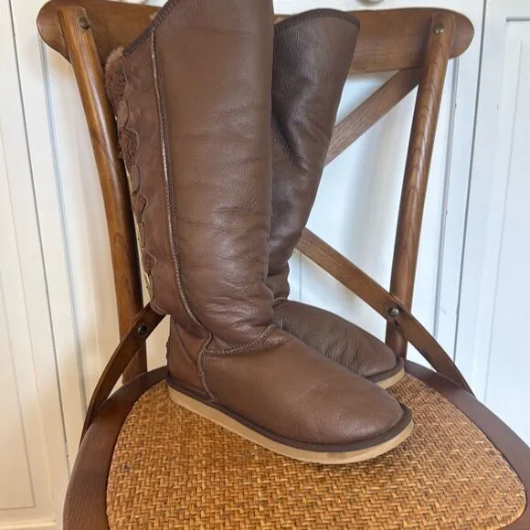 Australian Luxe Collective  Spartan brown leather Sherpa lined boots 8