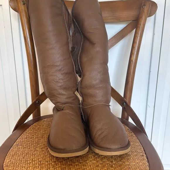 Australian Luxe Collective  Spartan brown leather Sherpa lined boots 8