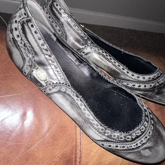 Authentic Gucci Black/Grey Brogue Leather Ballet Flats Size 40
