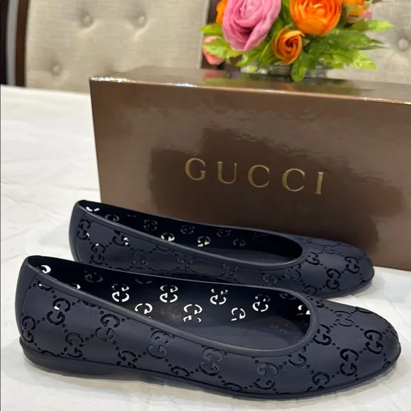 Authentic Gucci Jelly Flats