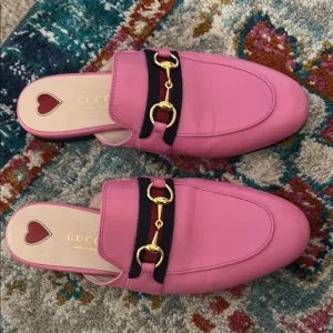 Authentic Gucci Pink Leather Loafers