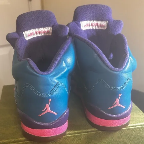 Authentic Nike Jordan 5 Retro Teal Blue and Pink Sneakers-No box