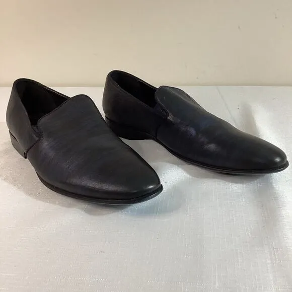 Badgley Mischka Men's Black and metallic Blue Leather Loafers Size 8.5