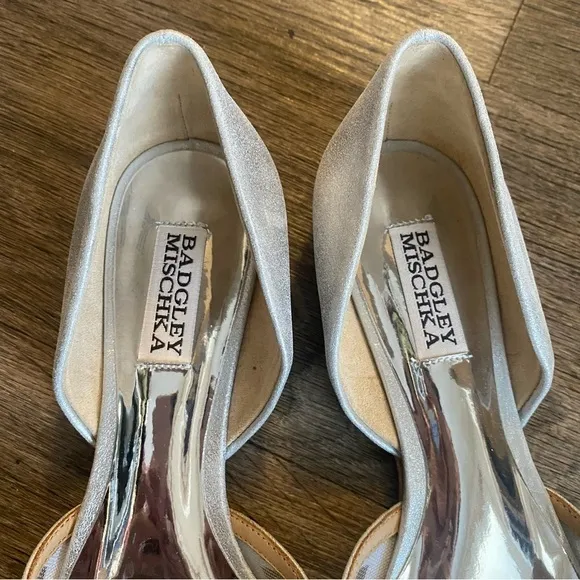 BADGLEY MISCHKA Silver Embellished Pointed Rhinestone Flats Size 8