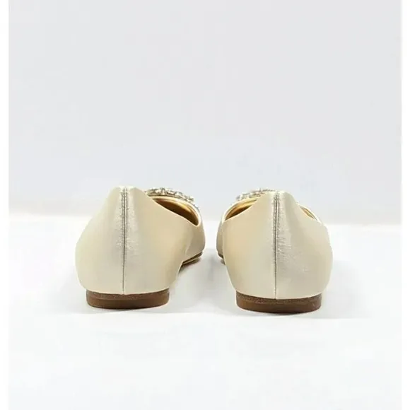 Badgley Mischka Women's Davis Embellished Ivory Satin Flats Size 6.5 (MSRP $195)