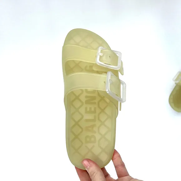 Balenciaga Mallorca Slides Sz 38 US 8 Lime Jelly Buckle Strap Designer Sandals