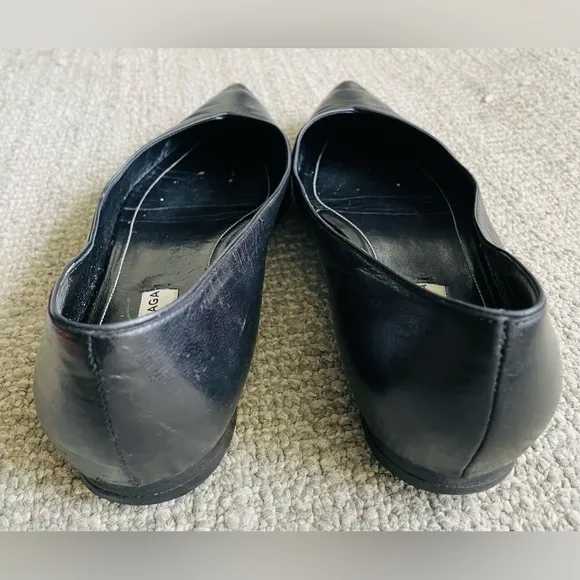 BALENCIAGA Women’s Black Leather Pointed Flats