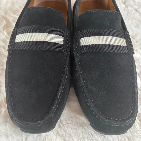Bally Black Loafers size 6 with Elegant Slip-On Design