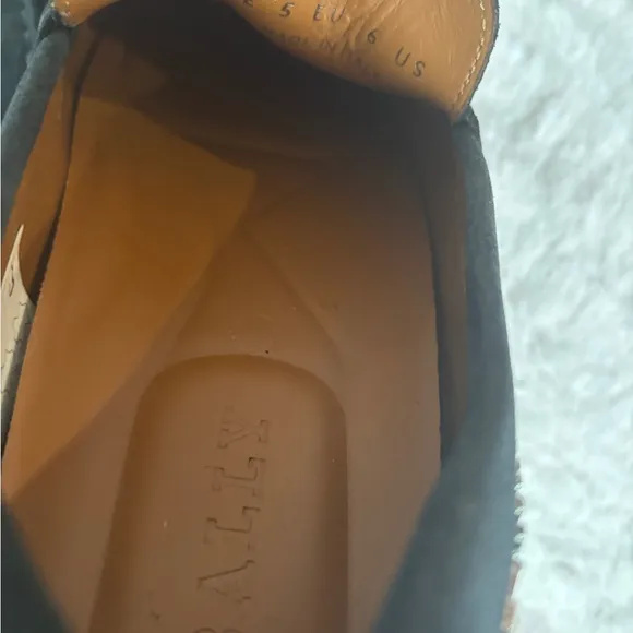 Bally Black Loafers size 6 with Elegant Slip-On Design