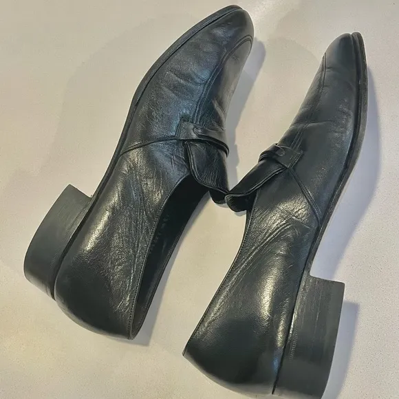 Bally of Switzerland vintage black leather loafers