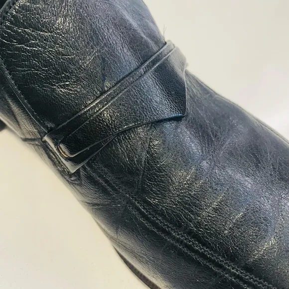 Bally of Switzerland vintage black leather loafers