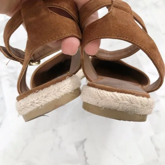 BANANA REPUBLIC Suede Closed Toe Espadrilles Size 7.5