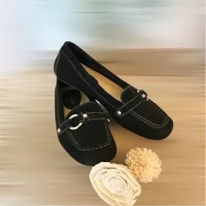 Banana Republic Women’s Suede Loafers - Size 8