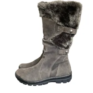 Baretraps Genuine Suede Leather Upper Faux Fur Gray Winter Boots Size 9