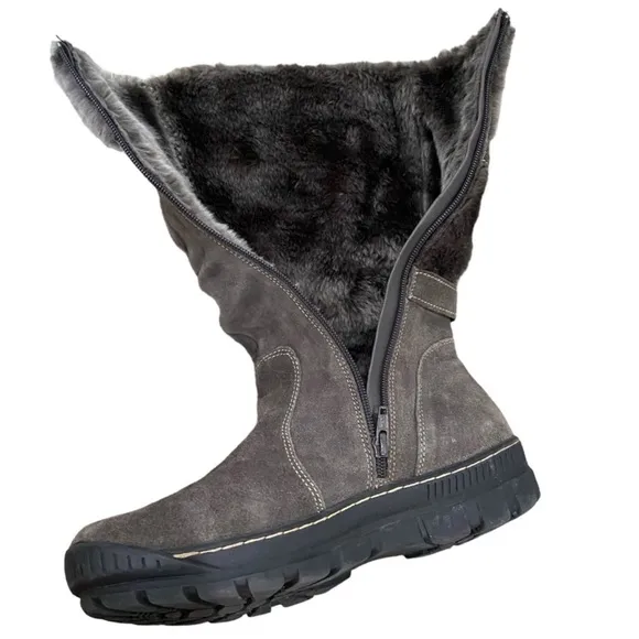Baretraps Genuine Suede Leather Upper Faux Fur Gray Winter Boots Size 9