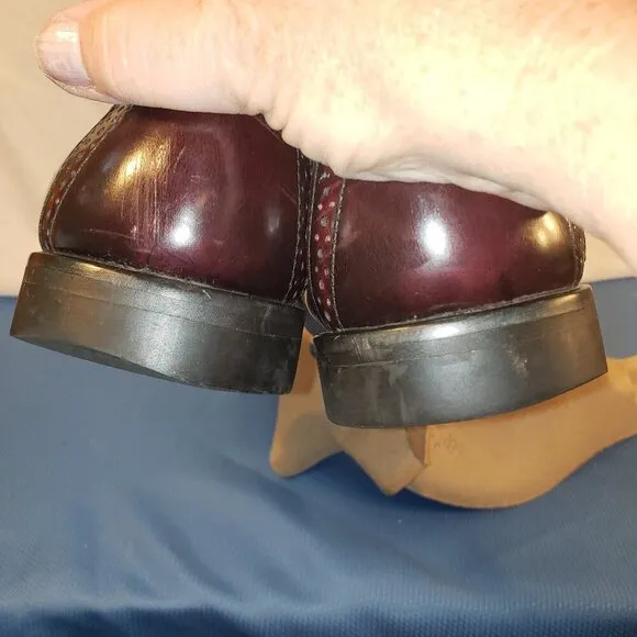 BASS Men's Burgundy Leather Kilted Tassel Loafers - 10D
