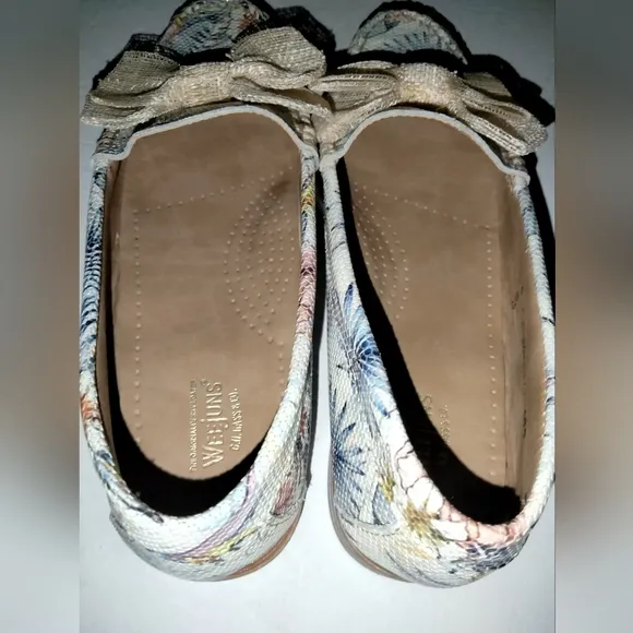 Bass Weejuns (Size 8M) Multicolored Leather Lillian Bow Slip-on Casual Loafers