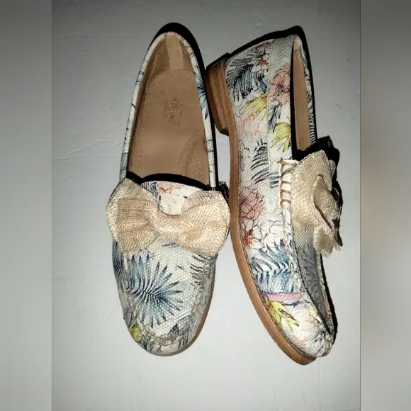 Bass Weejuns (Size 8M) Multicolored Leather Lillian Bow Slip-on Casual Loafers