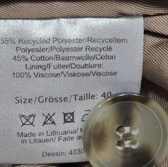 Baum Uno Pferdgarten pink plaid lined button skirt. Size  EU 40- US 8