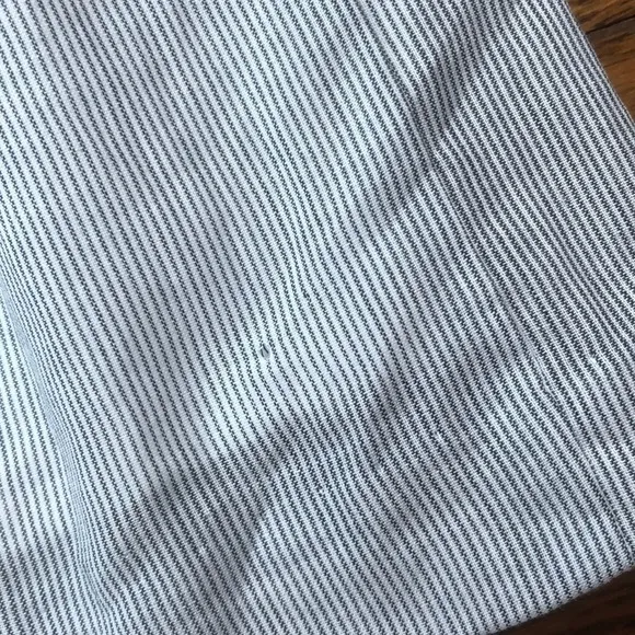BCBG Generation Stripe Button Front Flowy Skirt 0
