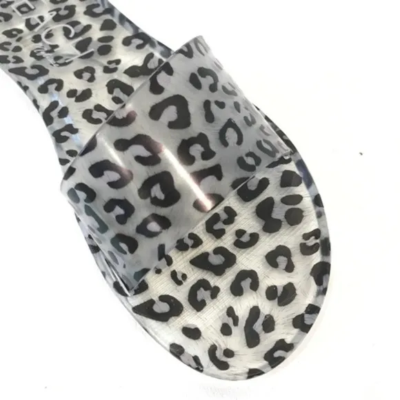 Beach by Matisse Sol Jelly Slide Sandals Leopard Cheetah Print Clear Grey 10