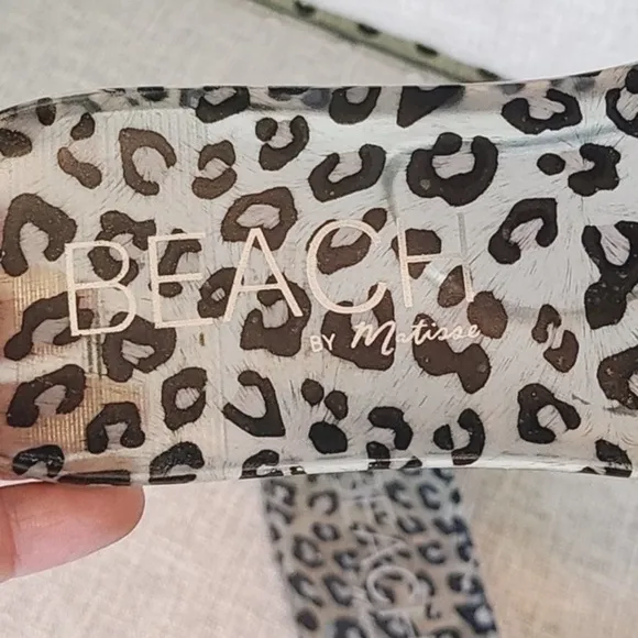 Beach by Matisse Sol Jelly Slide Sandals Leopard Cheetah Print Clear Grey 10