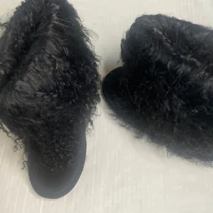 Bearpaw boo boots