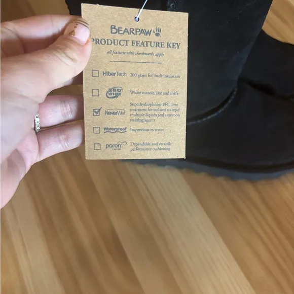 Bearpaw Elle Suede Fur Lined Boots in Black Size 6 New in Box