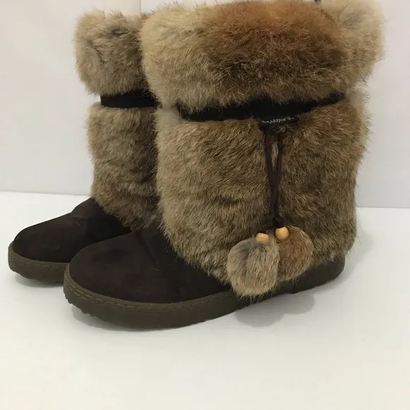 Bearpaw Tama II Fur Boots Size 11