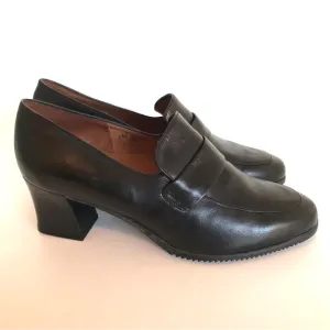 Beautifeel Rubber Soled Block Healed Loafers (7.5)
