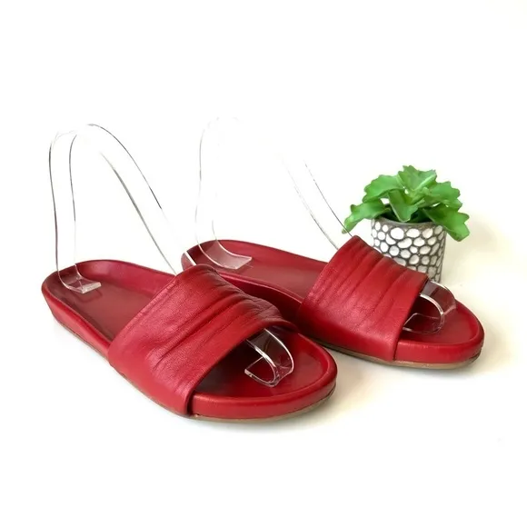 Beek Gallito Poppy Red Leather Slide Sandals Molded Footbed Open Toe Size 5