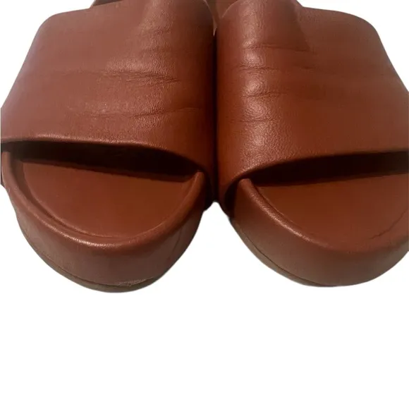 Beek Platform Slides Leather Pelican Tan (5)